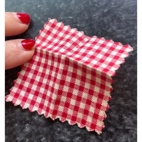 Vintage Barbie Red Riding Hood Red Checked Napkin #0880 Little Theater Excellent - Picture 1 of 6